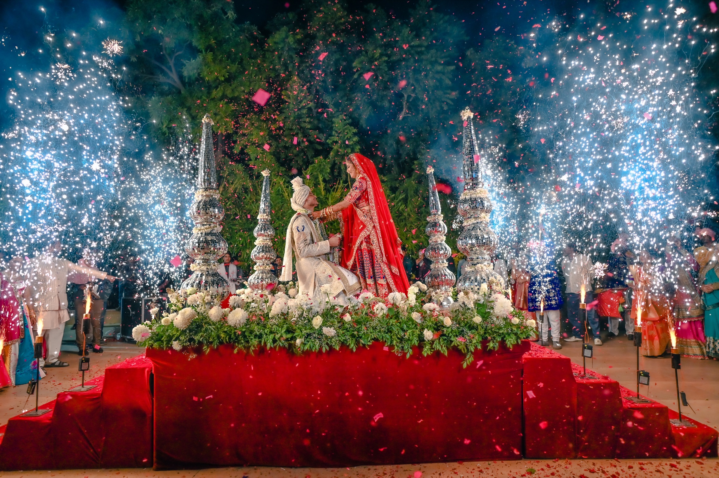 Aesha & Utshav wedding photography in Anand